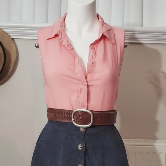 American Dream Sleeveless Lace Tie Waist Blouse- Small - Picture 8 of 11